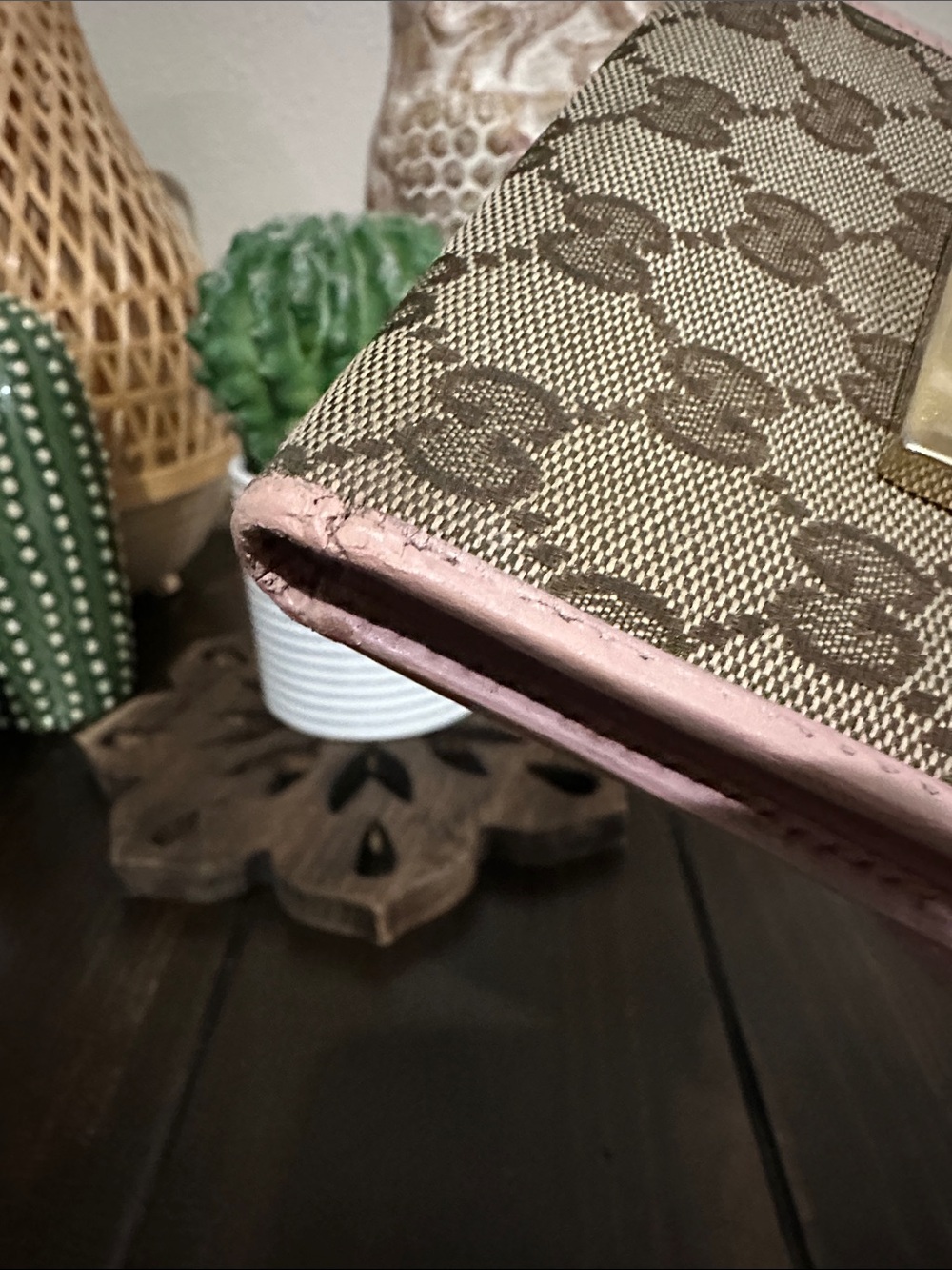 Gucci Vintage GG Canvas Wallet in Pink Trim with Web Stripe - Picture 10 of 10
